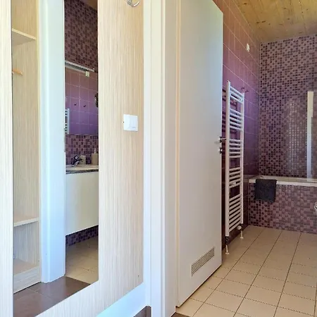 Apartment Dren Near Terme